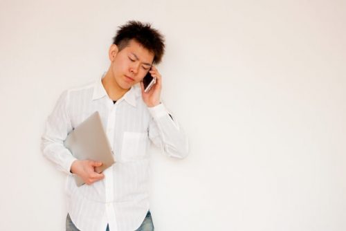 学生なら両親の同意なしでも「一部の中小金融機関」を利用可能ながら、責任は重い