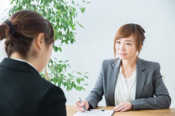 学費についての心配は学生課（または担任の先生）に相談を