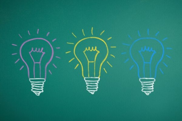 「学生ローン」「奨学金」「教育ローン」それぞれの違いとその詳細