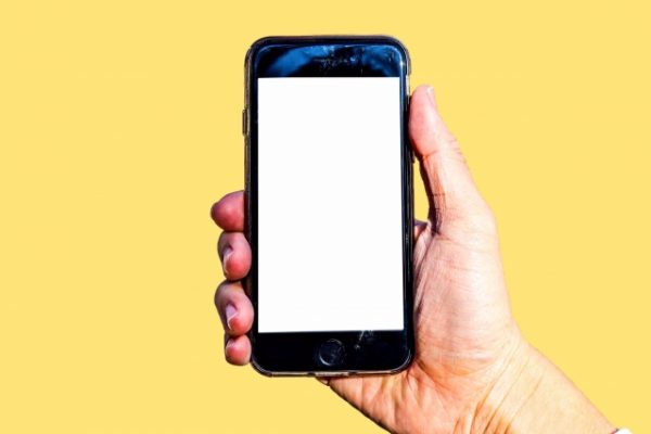 「アイフル」で契約を結ぶ大まかな流れと必要書類