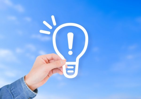 銀行カードローンの審査は厳しい…というほどではない？実際の通過例と通過目安