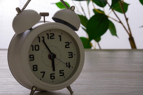 1分でチェック！プロミスで即日融資を受けられるのは何時まで？